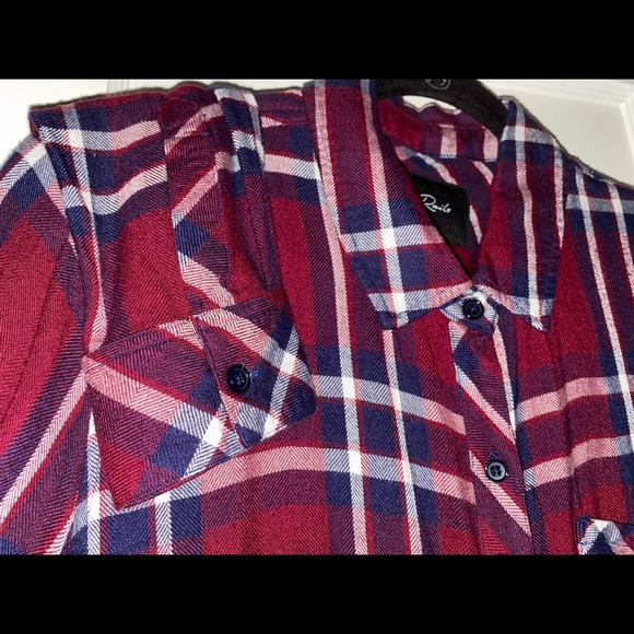 RAILS Hunter button down shirt - Picture 3 of 10